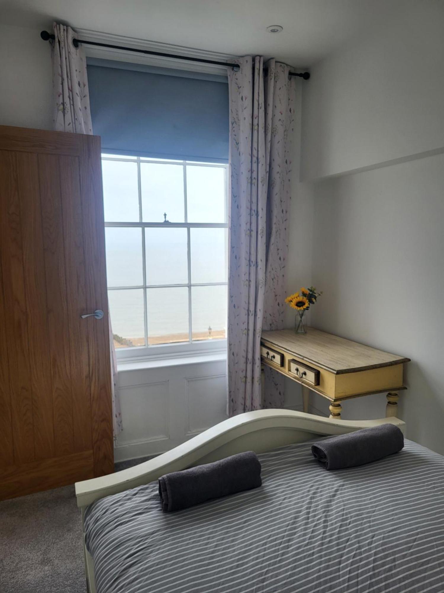 Herne Bay Seaside Escape 외부 사진